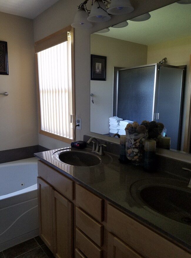 Foto del edificio - 12340 3rd St NE