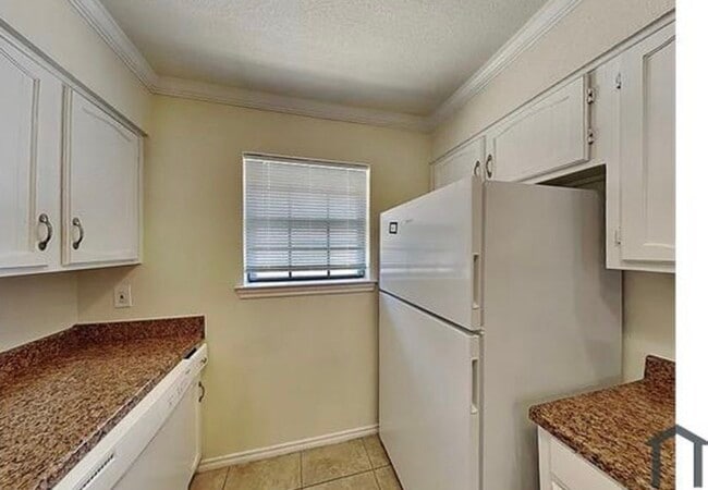 Foto del edificio - 3432 W 4th St