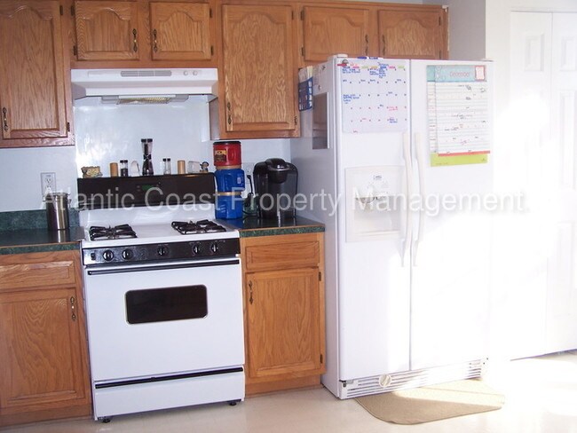 Foto del edificio - 118 River Walk Ct
