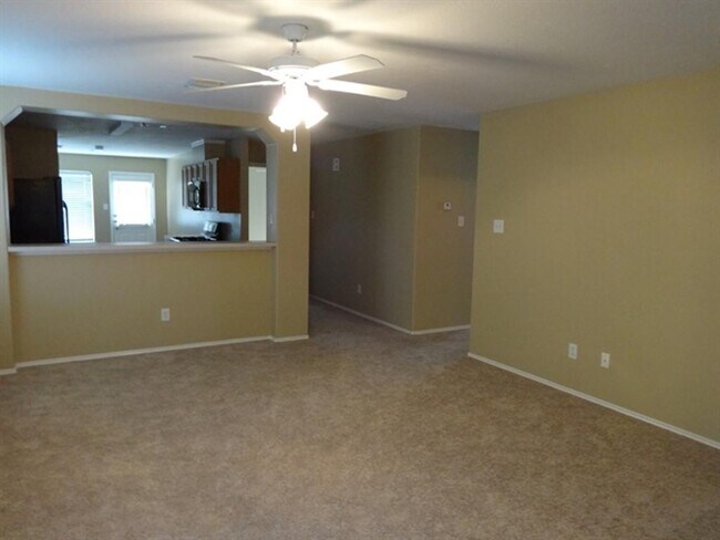 Foto del edificio - 6815 Baron Gate Ct