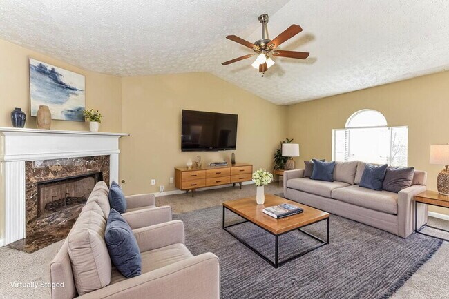 Foto del edificio - 735 Bridgewood Ct