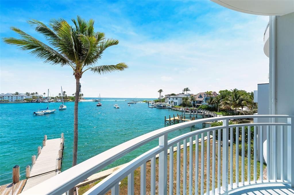 Primary Photo - 2508 Bay Dr