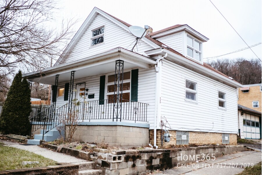 Newly renovated 2 bedroom home in Ambridge House Rental in Ambridge