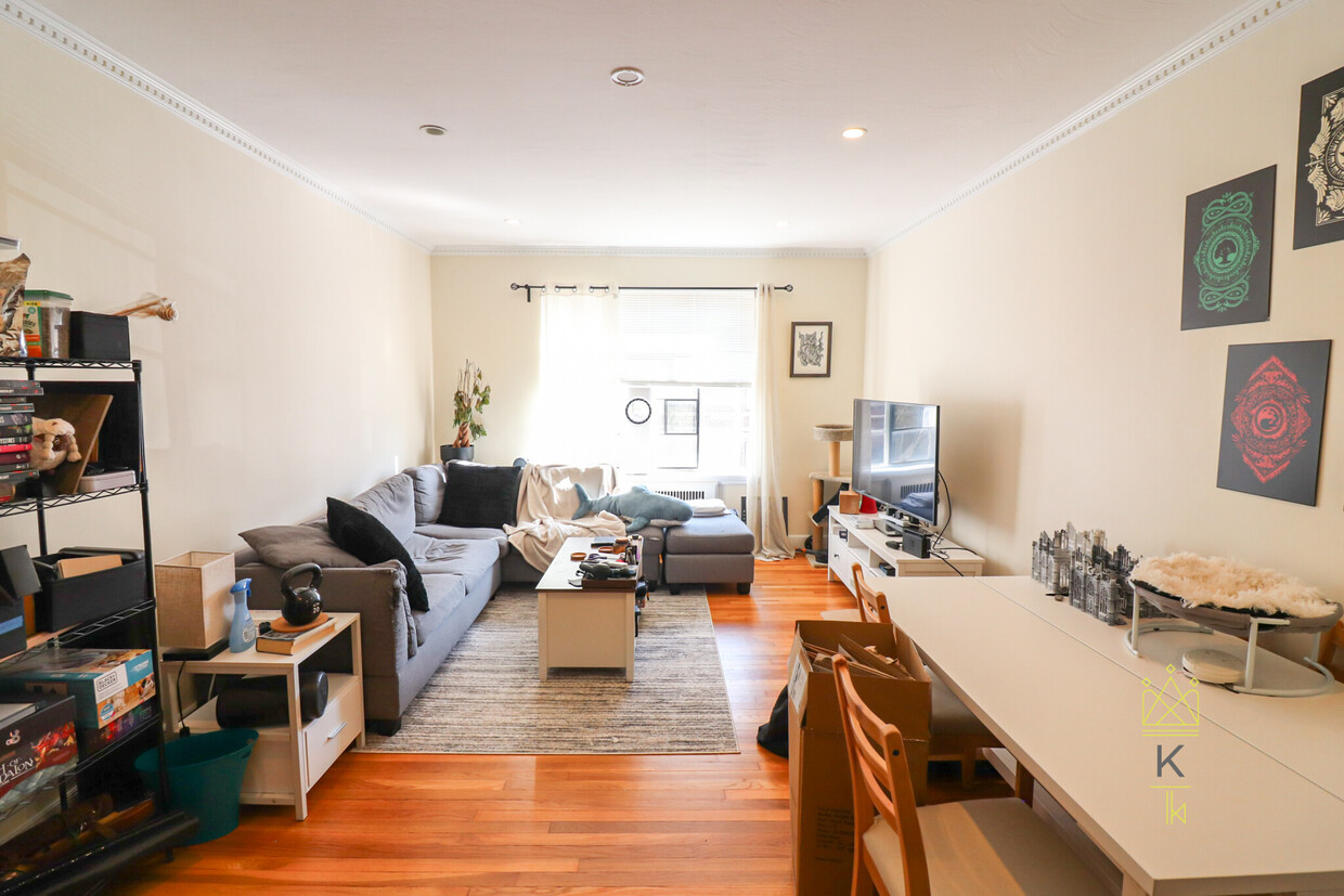 Foto principal - 93 Strathmore Rd