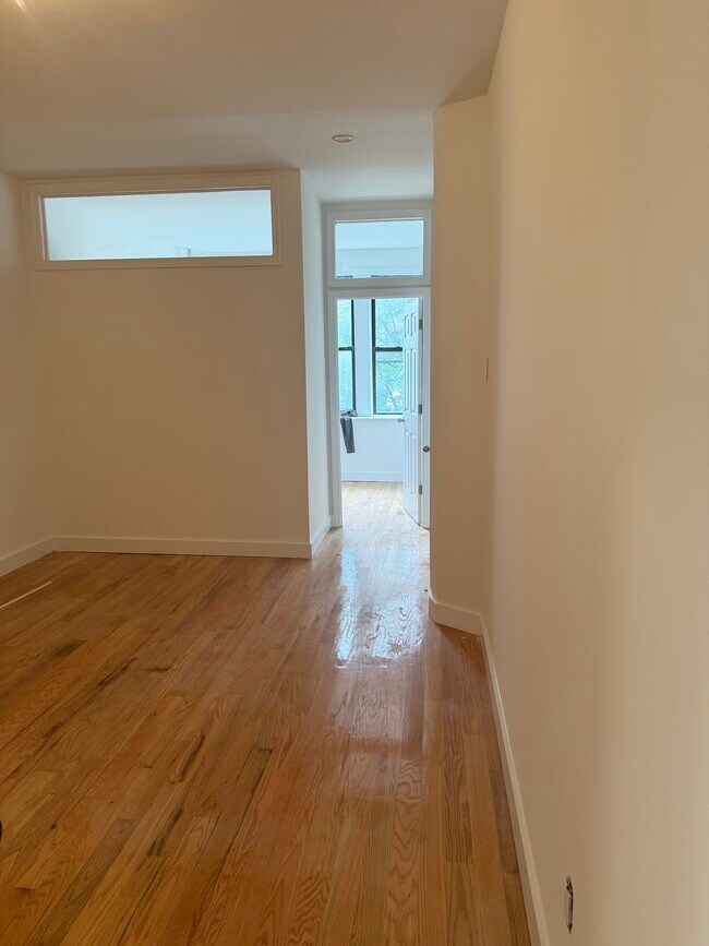 Foto del edificio - 6304 39th Ave