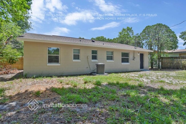 Building Photo - 1504 Pine Lake Rd