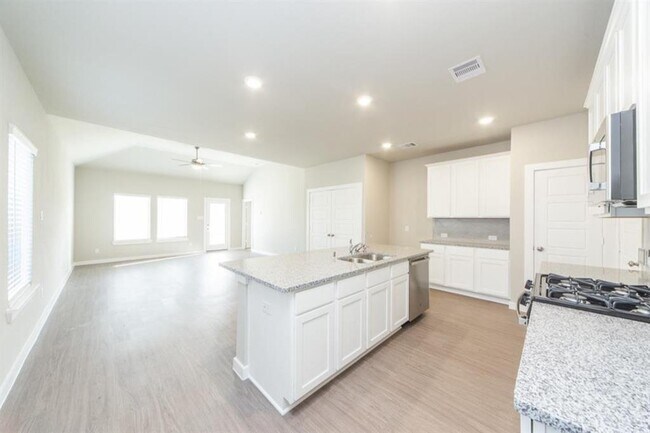 Foto del edificio - 21623 Sage Landing Ln