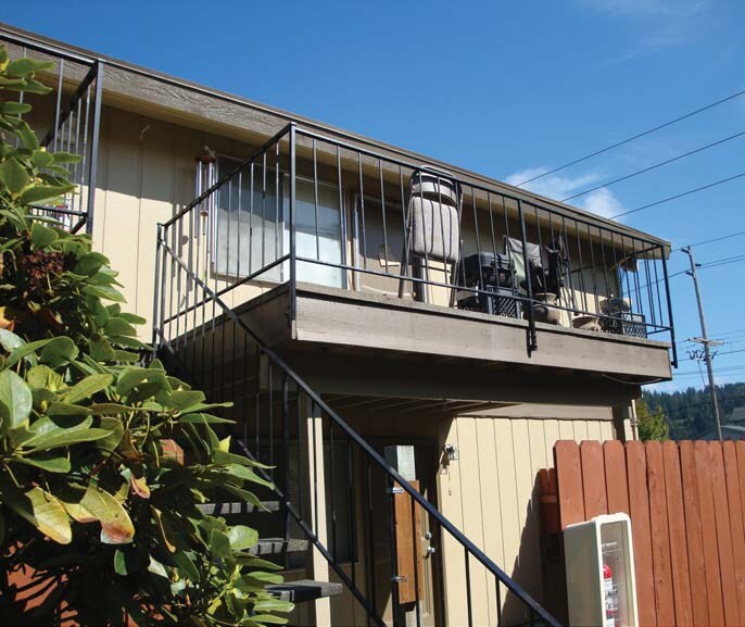 Foto principal - 1412 Valley Ave E