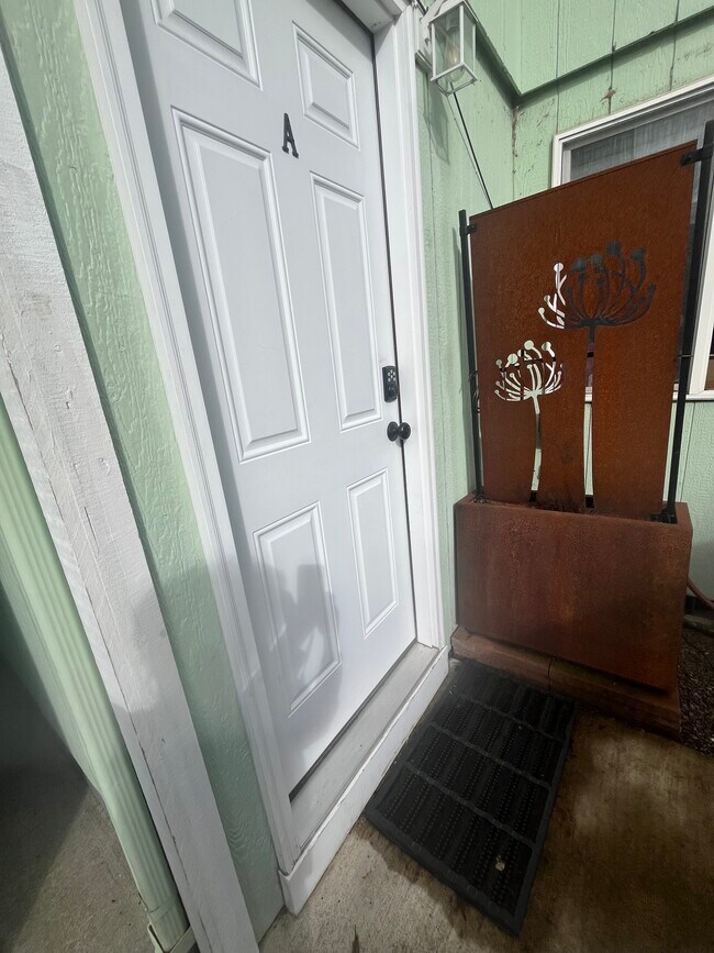 Entrada privada - 4824 San Francisco Dr NE