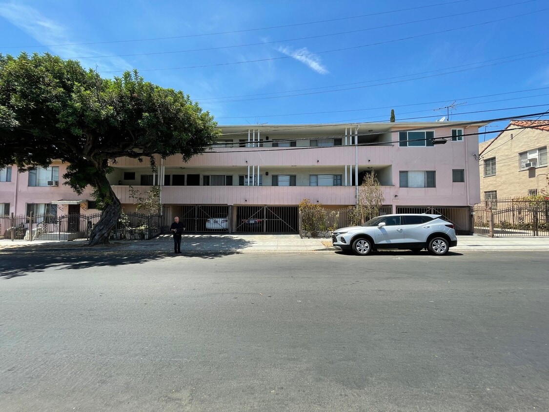 1157 N Hobart Blvd Unit 5, Los Angeles, CA 90029 Apartments in Los Angeles, CA