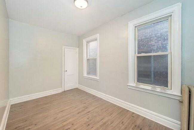 Building Photo - 338 Van Nostrand Ave