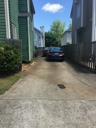 Foto del edificio - 72 Crumley St SE