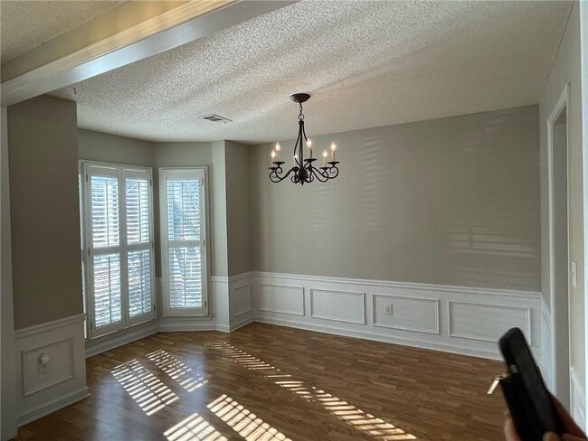 Building Photo - 3600 Patterstone Dr