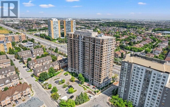 Building Photo - 55-1555 Strathaven Dr
