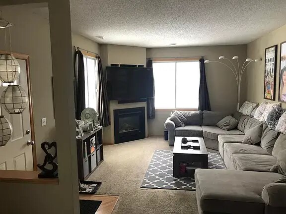 Foto del edificio - 1866 Pintail Ave