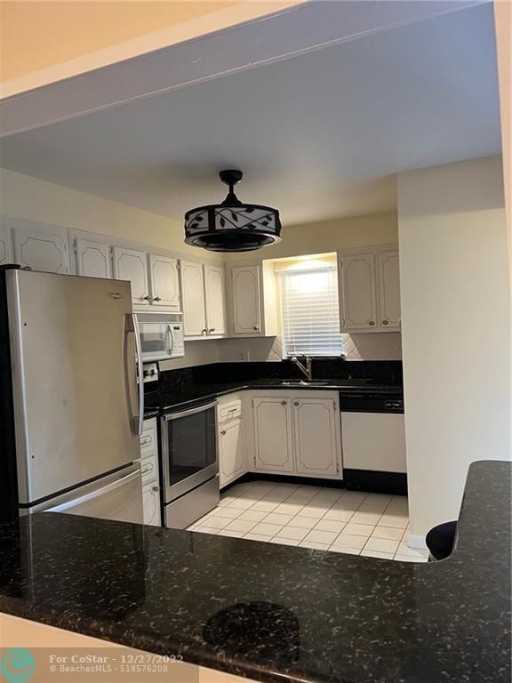 Building Photo - 2420 DC Country Club Boulevard