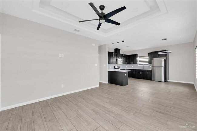 Building Photo - 18 Angelina Dr