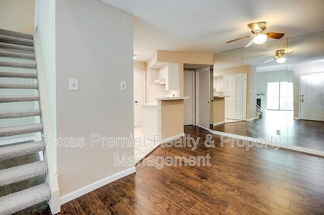 Foto del edificio - 10811 Richmond Ave