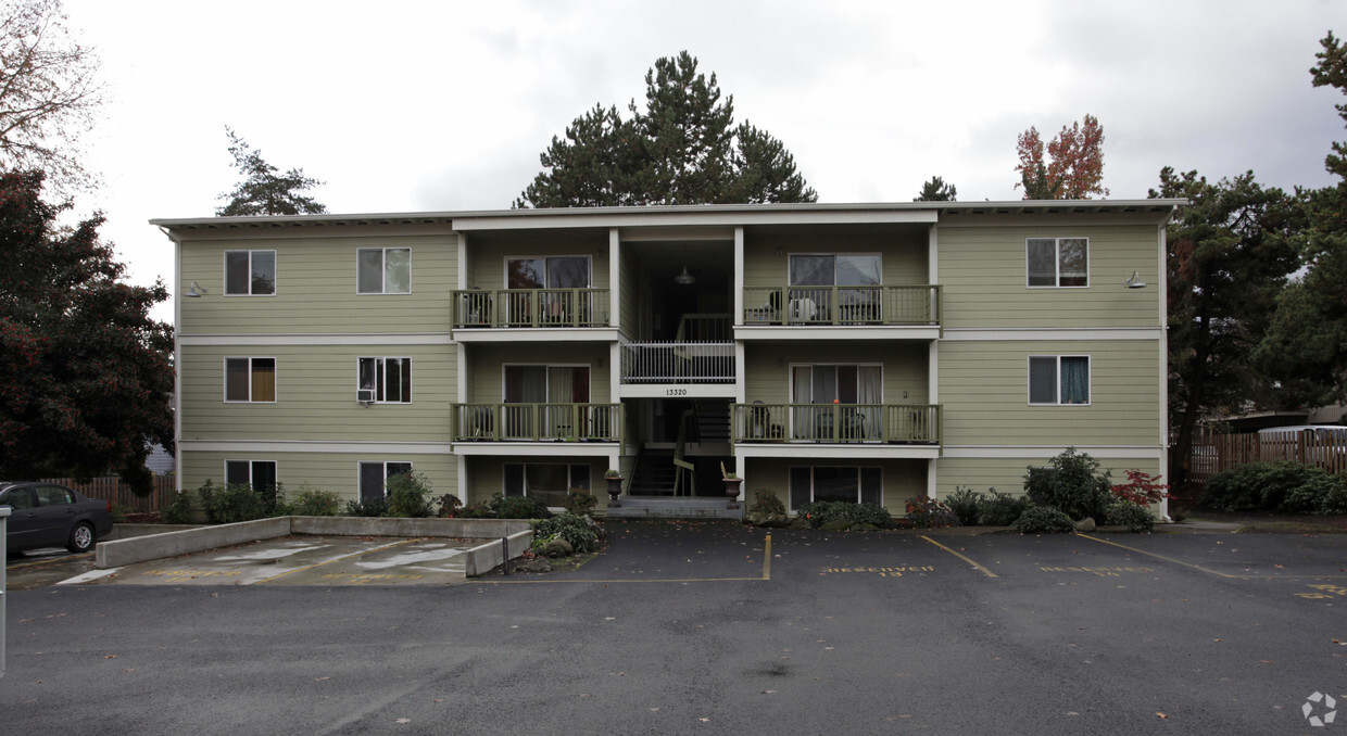 Primary Photo - Parker Condominiums