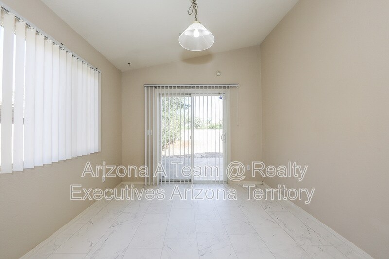 Primary Photo - 13307 N Lost Artifact Ln
