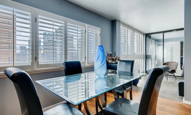 Foto del edificio - 1551 Larimer St