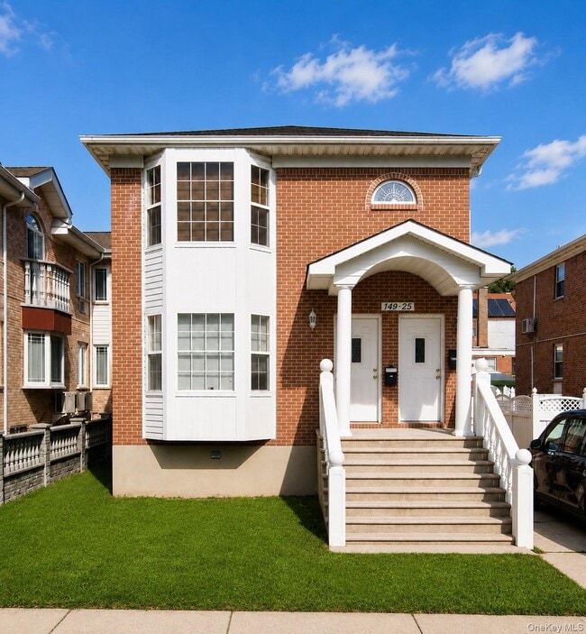 Building Photo - 149-25 15th Dr