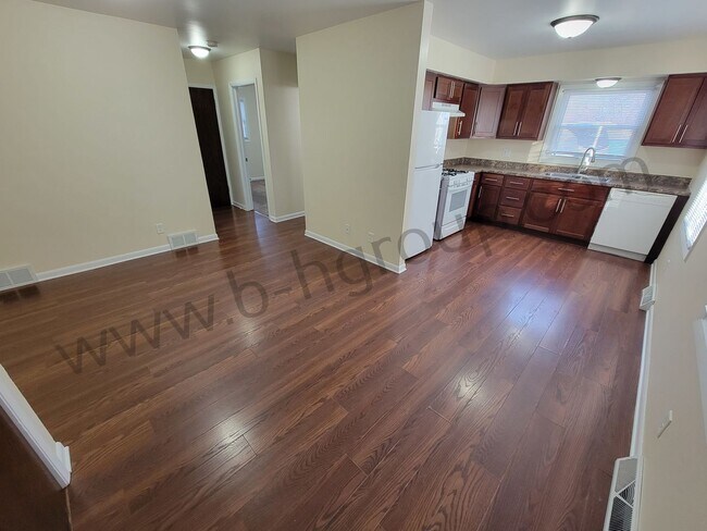 Foto del edificio - 4705 42nd Ave