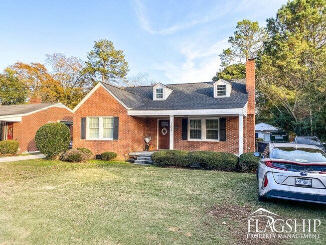Building Photo - Three Bedroom House in Downtown Goldsboro