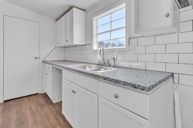 Foto del edificio - 20644 Oak Pond Dr