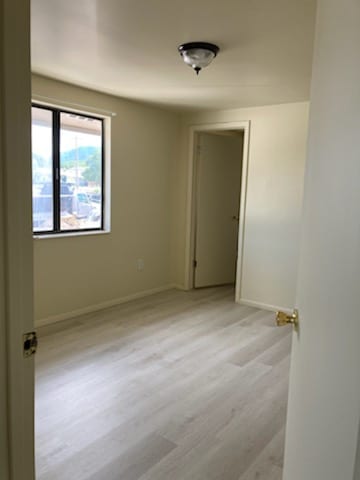 Building Photo - 3641 S 7200 W