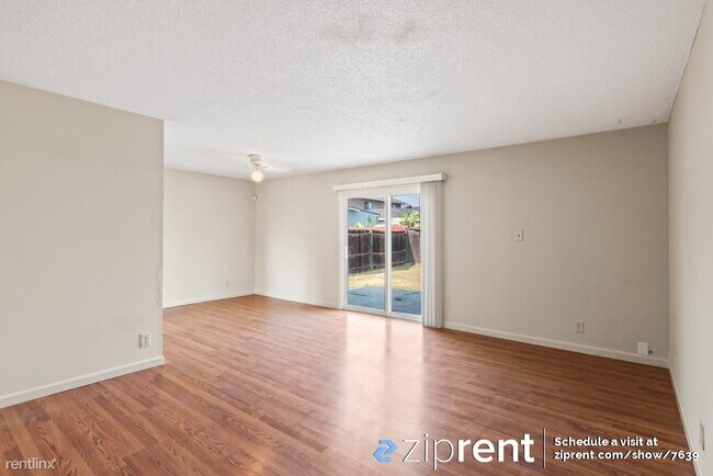 Building Photo - 2086 Mendota Way