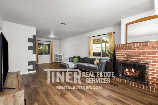 Building Photo - Unique And Luxurious Haven Perfect For Pet...