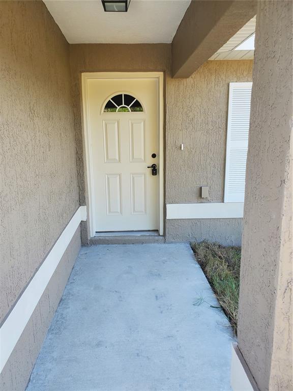 Foto del edificio - 528 Marion Oaks Ln