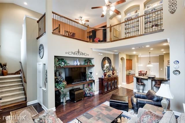 Building Photo - 3 br, 2 bath Townhome - 8632 Pauline St