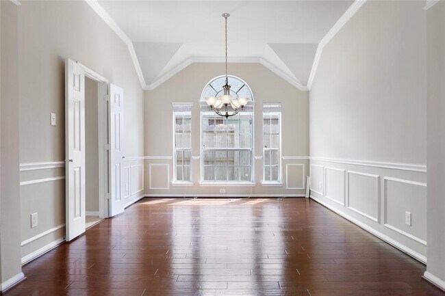 Building Photo - 2310 Shadow Canyon Ct