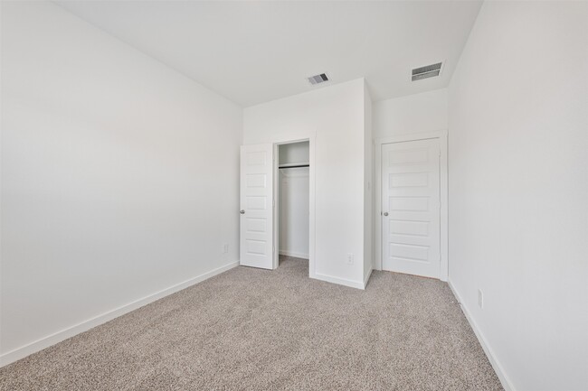Building Photo - 3123 Langley Bnd Ln