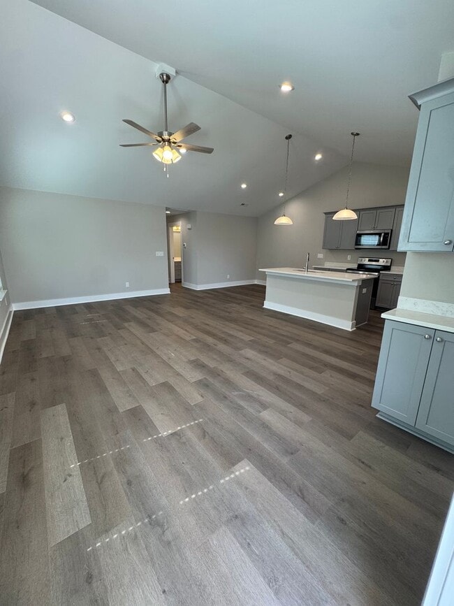 Foto del edificio - 129 Brawley Villas Pl