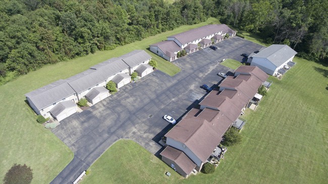 Foto del edificio - Cedarwood Townhouses