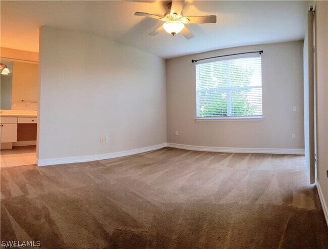Building Photo - 7060 San Lorenzo Ct