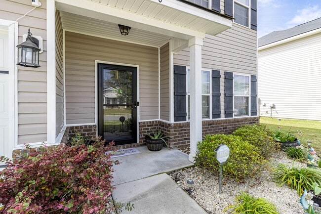 Building Photo - 350 Alcott Cir