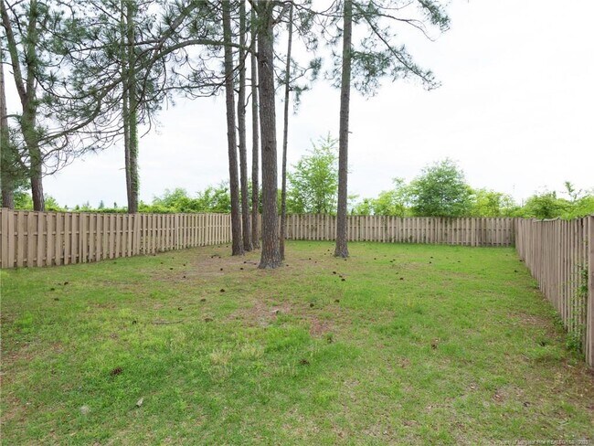 Foto del edificio - 638 Mosswood Ln