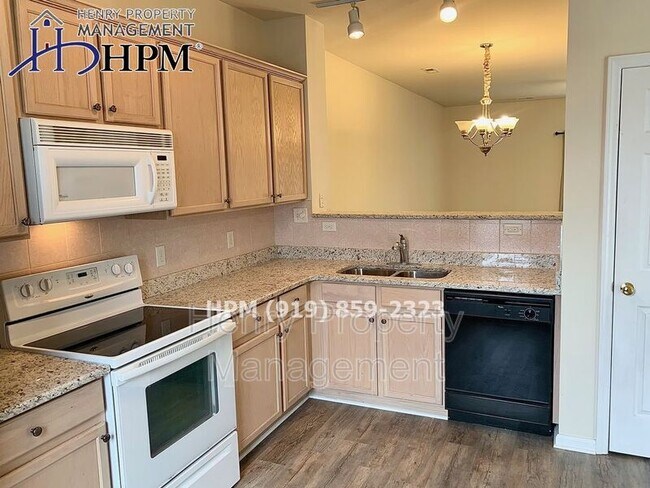 Building Photo - 3038 White Cloud Cir