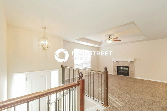 Foto del edificio - 3 Bedroom Pet-Friendly Home in RAYMORE, MO with Main Street Renewal