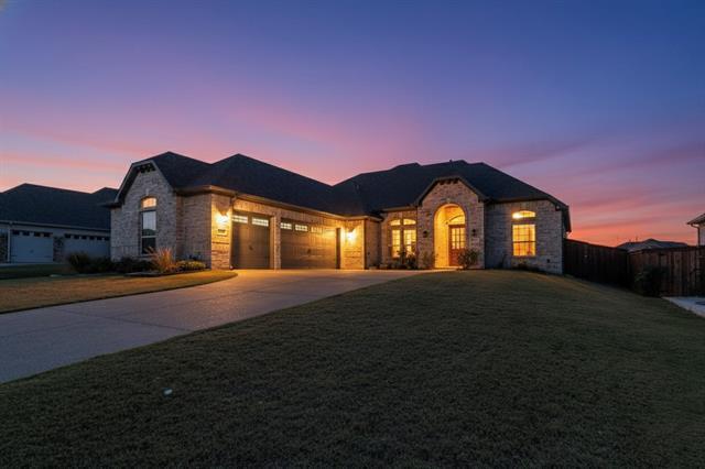 Foto del edificio - 1266 Huffines Blvd