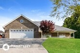 Primary Photo - 335 Flora Dr