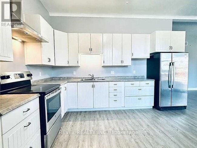 Photo du bâtiment - 528 Lincoln St