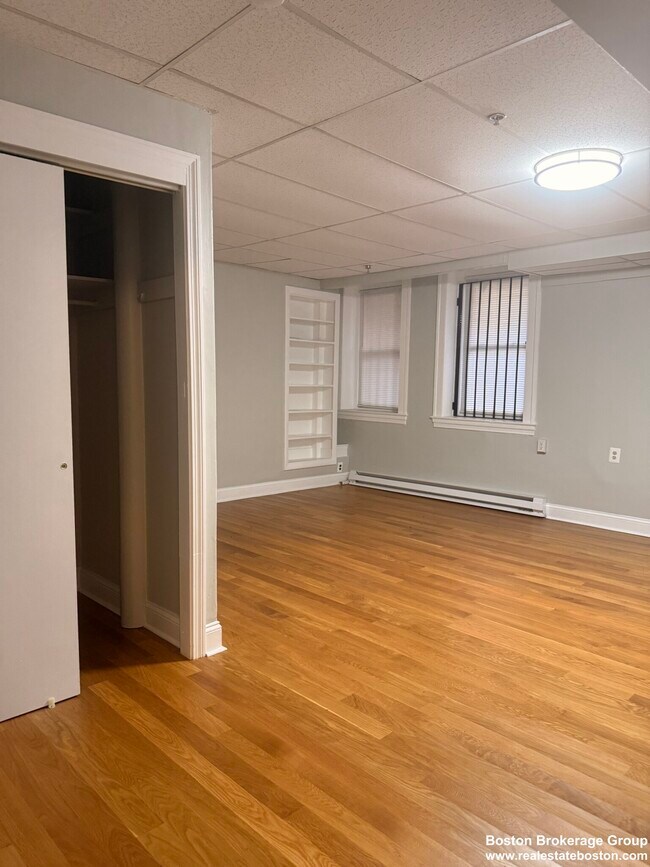 Foto del edificio - 857 Beacon St