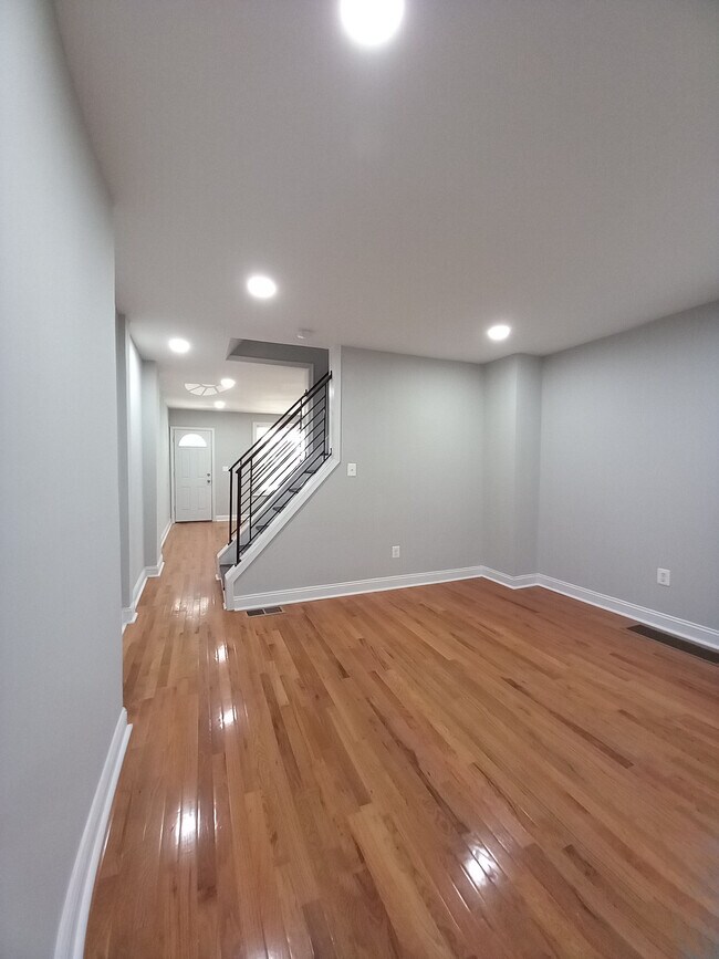 Foto del edificio - 5537 Boyer St