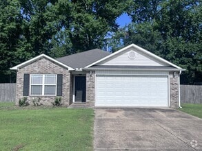 Building Photo - 133 Meadow Dr