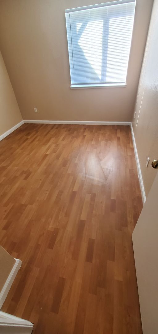 Building Photo - Stockton Attractive 4 Bedroom 2 bath Singl...